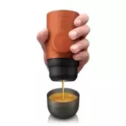 1278347-2-wacaco-minipresso-na-mletou-kavu-medeny-jil3.webp 1278347-2-wacaco-minipresso-na-mletou-kavu-medeny-jil3.webp