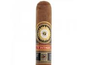 1597742254-perdomo-double-aged-12-years-vintage-sun-grown-01-800x600.jpg