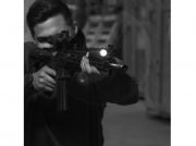 1619530761-opplanet-firefield-charge-xlt-flashlight-and-green-laser-sight-black-ff25013-usage-4.jpg