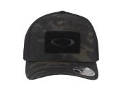 1623747008-eng-pl-oakley-snapback-cap-multicam-r-black-912253-02l-25532-1.jpg