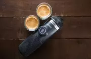 1708423788-wacaco-nanopresso-tragbare-espressomaschine-kaffee-mobil-1070-19310-38-os3afby-lxib-o-600x600.webp