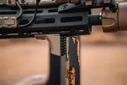 magpul-barricade-stop-m-lok-stabilisator-896266-001-5.webp