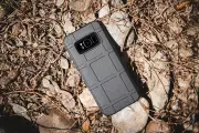 magpul-field-case-galaxy-s8-schwarz-896217-001-5.webp