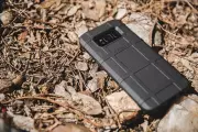 magpul-field-case-galaxy-s8-schwarz-896217-001-6.webp