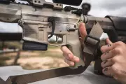 magpul-moe-k2-xl-grip-flat-dark-earth-896328-314-5.webp
