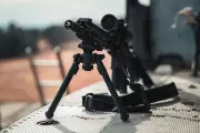 magpul-qr-rail-grabber-adapter-fuer-rrs-arca-896261-001-7.webp
