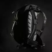 minor-backpack-28lt-detail-02-864x1080.webp