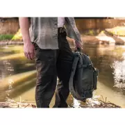 q220-jcb-8511.webp q220-jcb-8511.webp