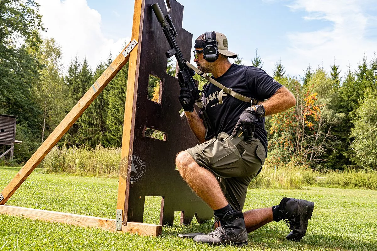 Defcon 5 Advanced Tactical → Klasické cargo kraťasy s maximem prostoru a odolnosti