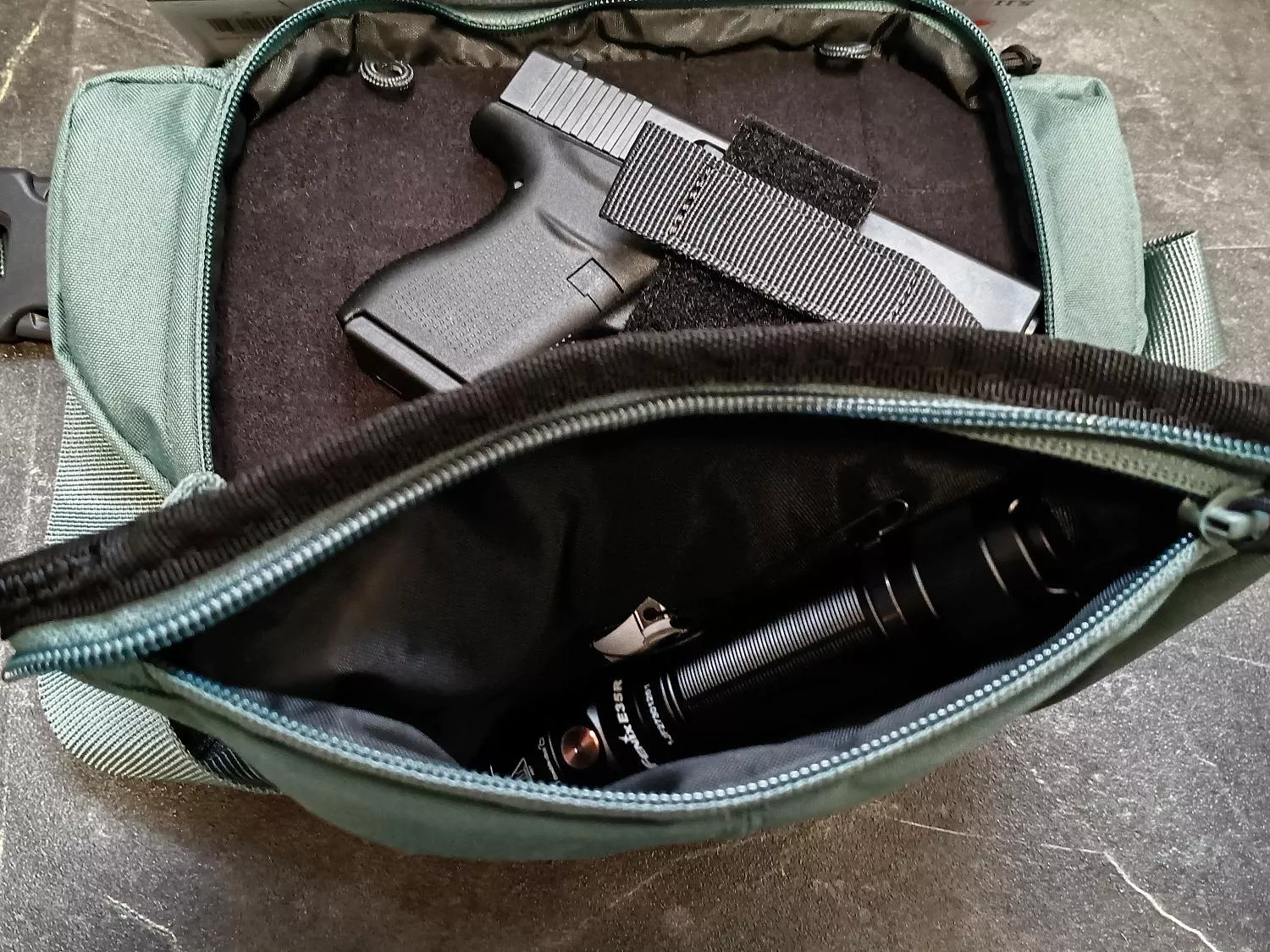 Pistolová ledvinka 5.11 Covrt Carry Pistol Pouch