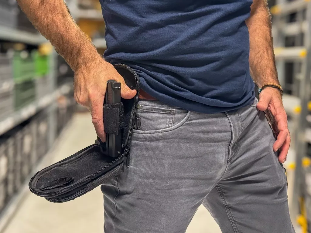Taška na rameno pro skryté nošení zbraně Falco G103