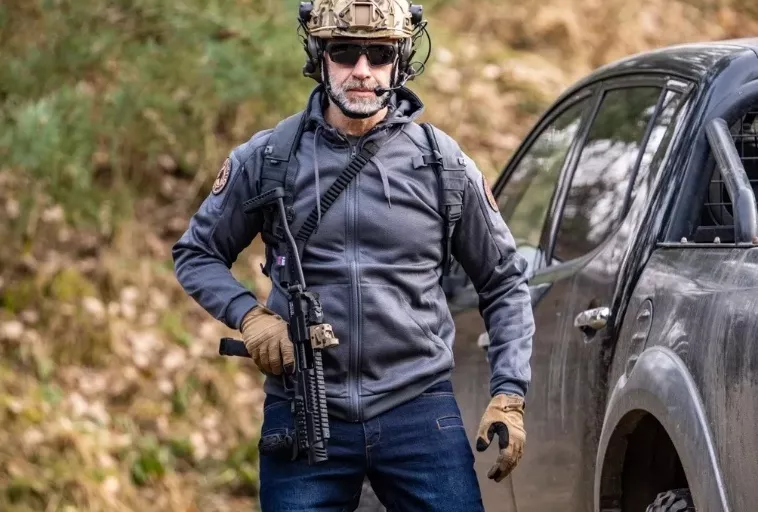 Jak vybrat taktickou mikinu?