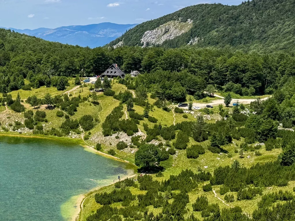 Dobrodružství u jezera Šator: Bosna a její skryté poklady